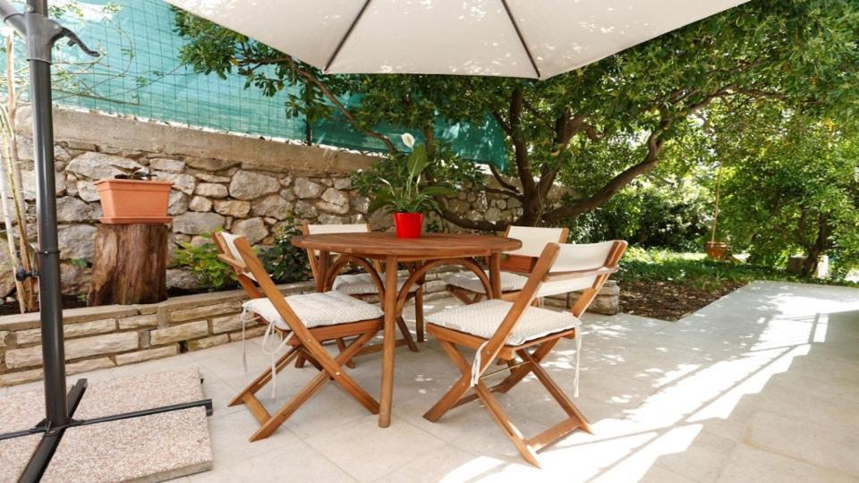 Apartment Vesna With Terrace Baška Zewnętrze zdjęcie